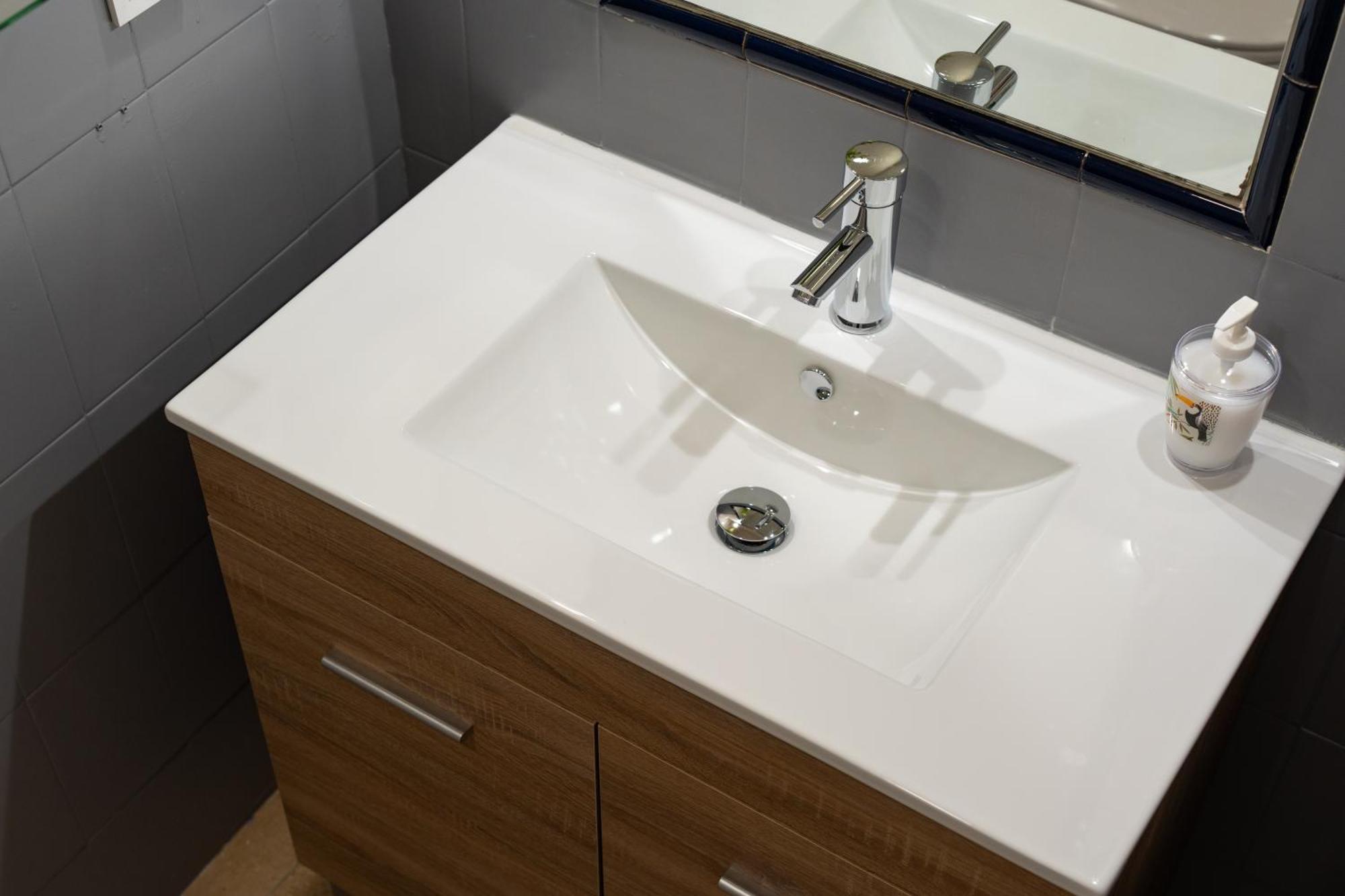 Dean Lopez Luxury Apartment Севиля Екстериор снимка