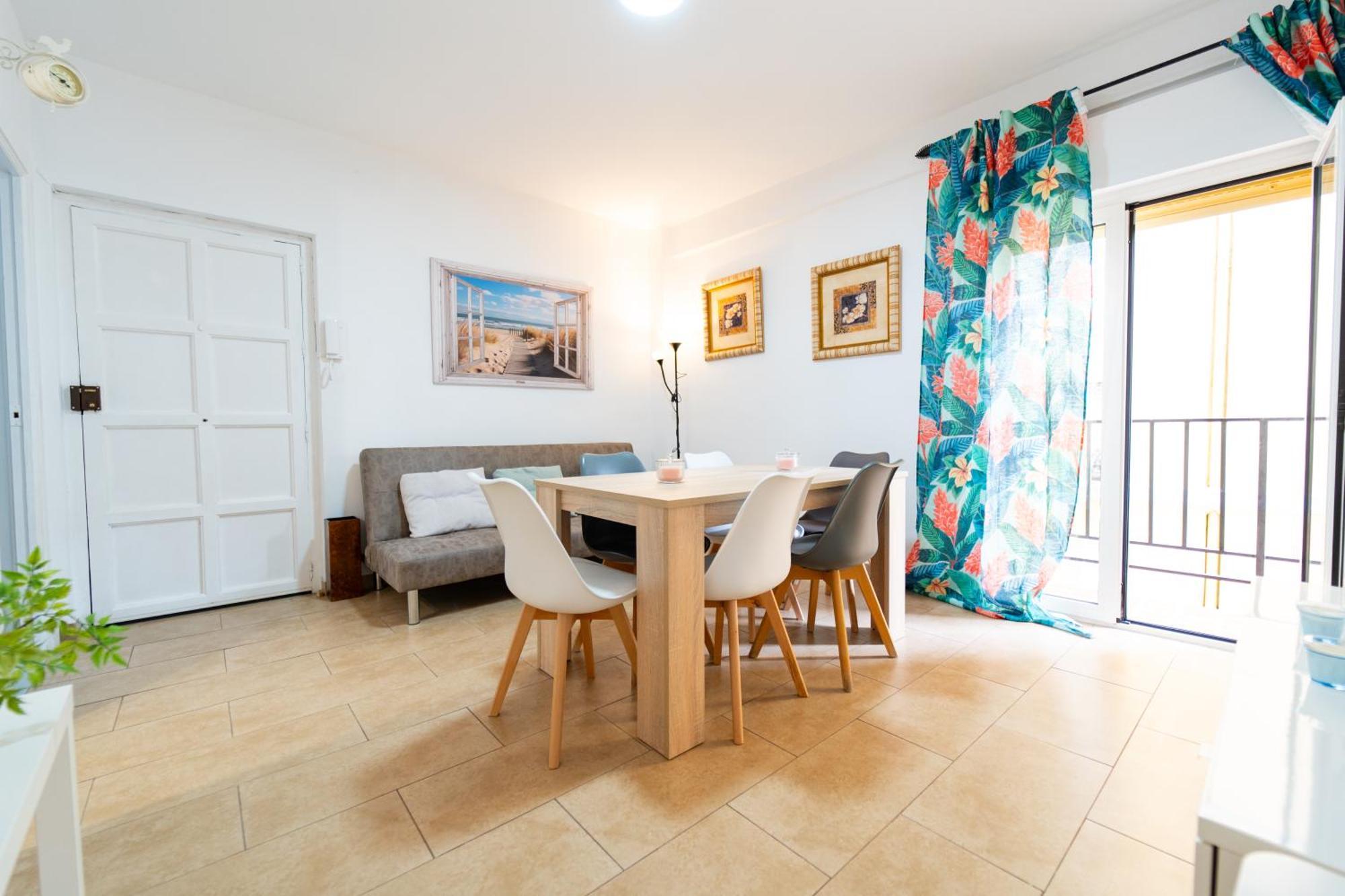 Dean Lopez Luxury Apartment Севиля Екстериор снимка