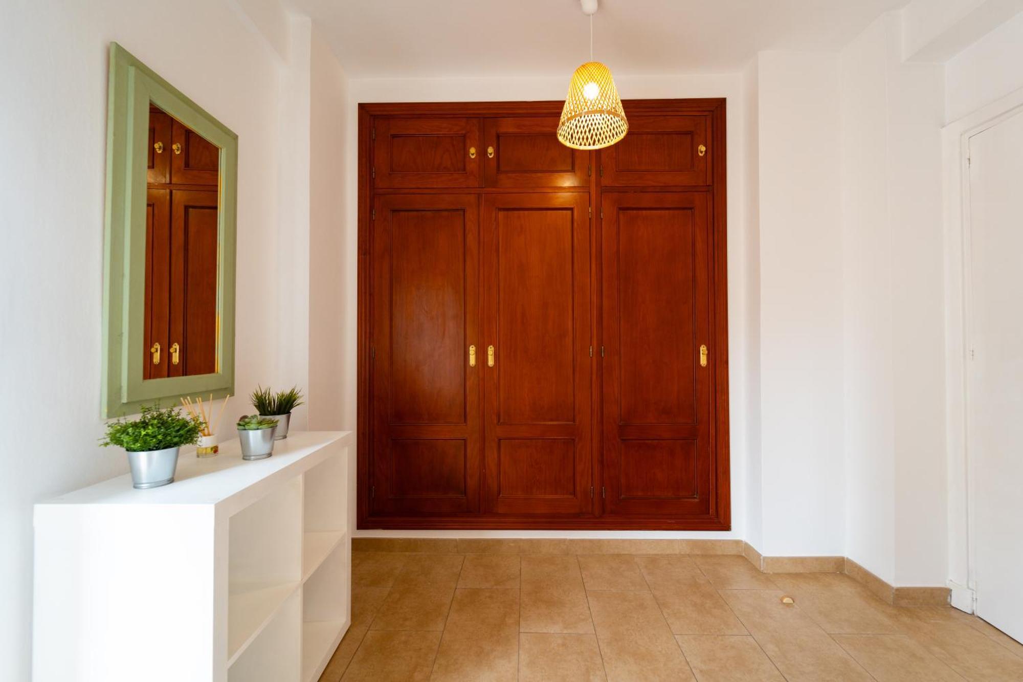 Dean Lopez Luxury Apartment Севиля Екстериор снимка